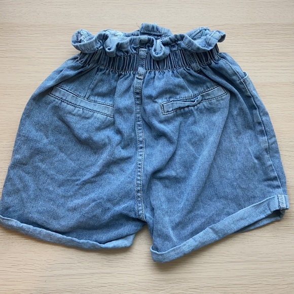Light Denim Paper bag Shorts - Picture 2 of 2